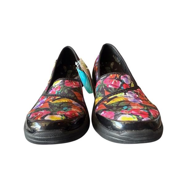 Beezees Lakeside Casual Slip On New Women size 6 - Picture 3 of 6